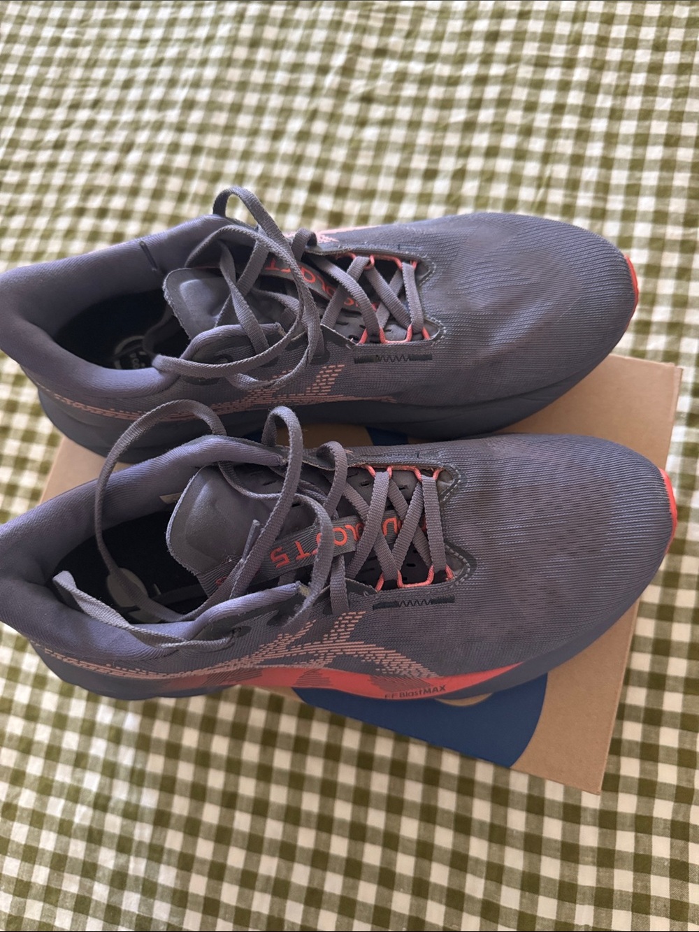 ASICS Novablast 5 - Picture 2 of 8